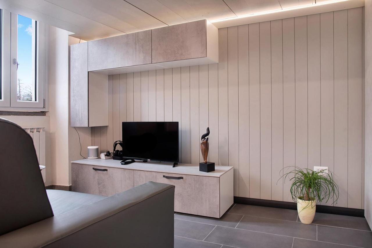 Efihouse Lago Maggiore Apartment ลุยโน ภายนอก รูปภาพ